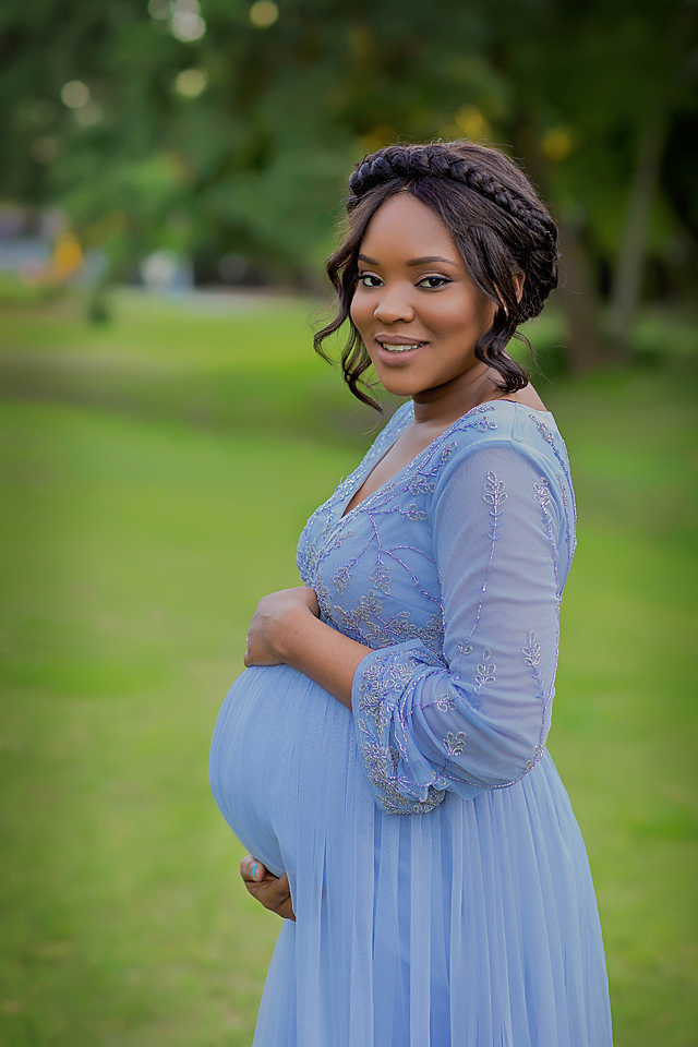 Maternity and Newborn Photographer Katy